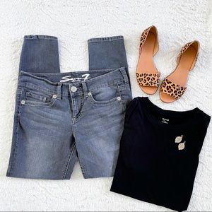 Seven7 Black Distressed Wash Skinny Jeans Size 8